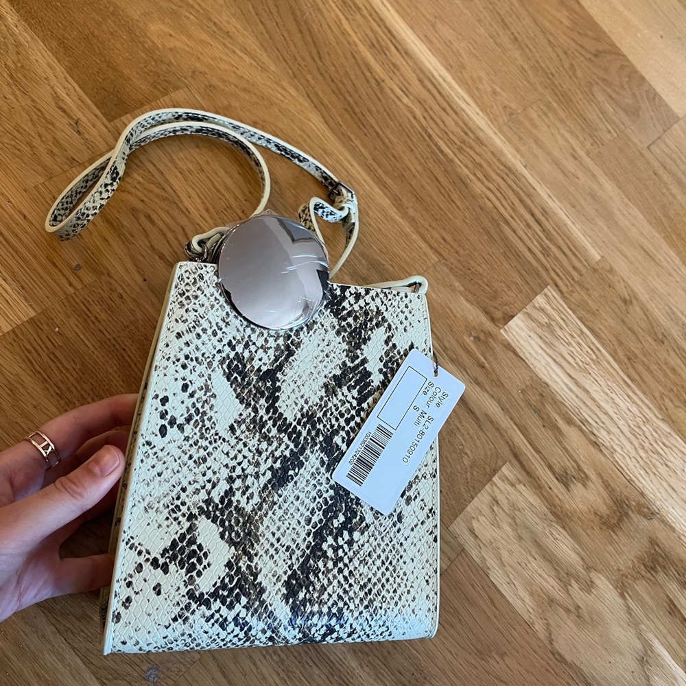 Handbag collection - Picture 8 of 8